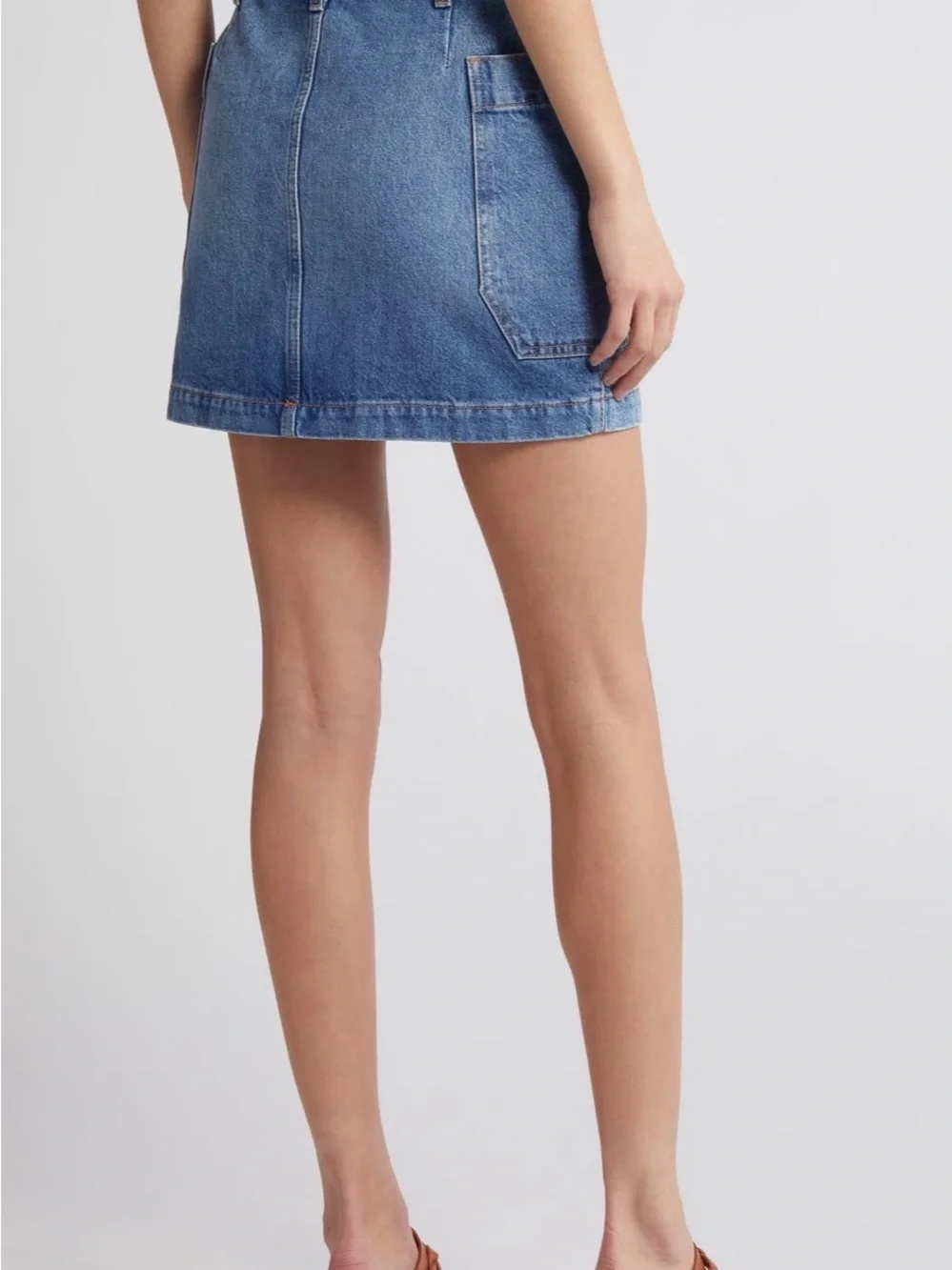 FRAME | (31) Cargo Denim Mini Skirt - Morey